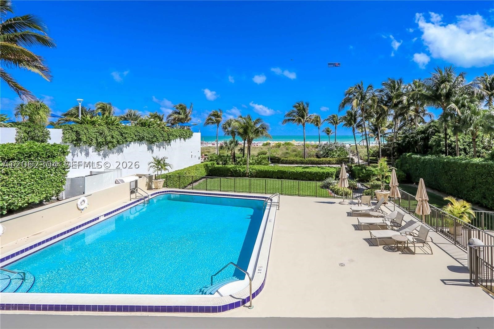 1623 Collins Ave #215 Miami Beach, FL 33139