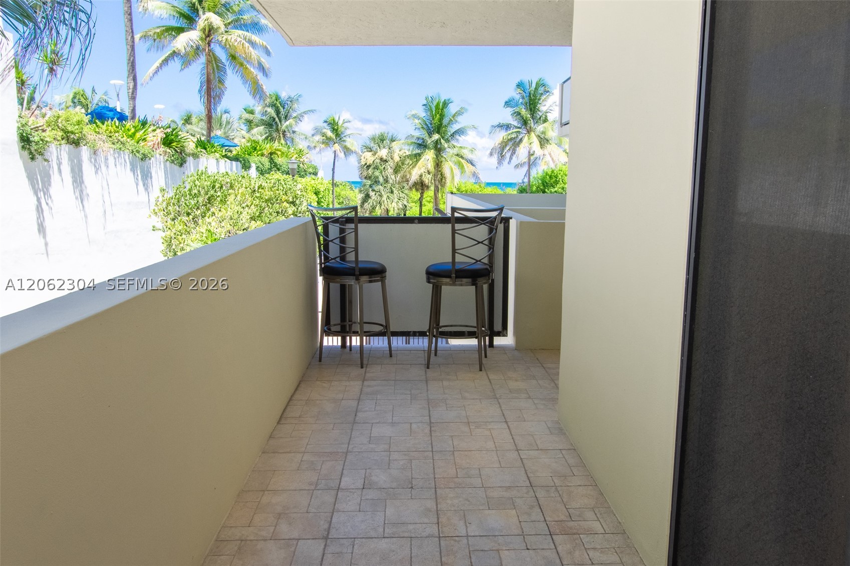 1623 Collins Ave #215 Miami Beach, FL 33139