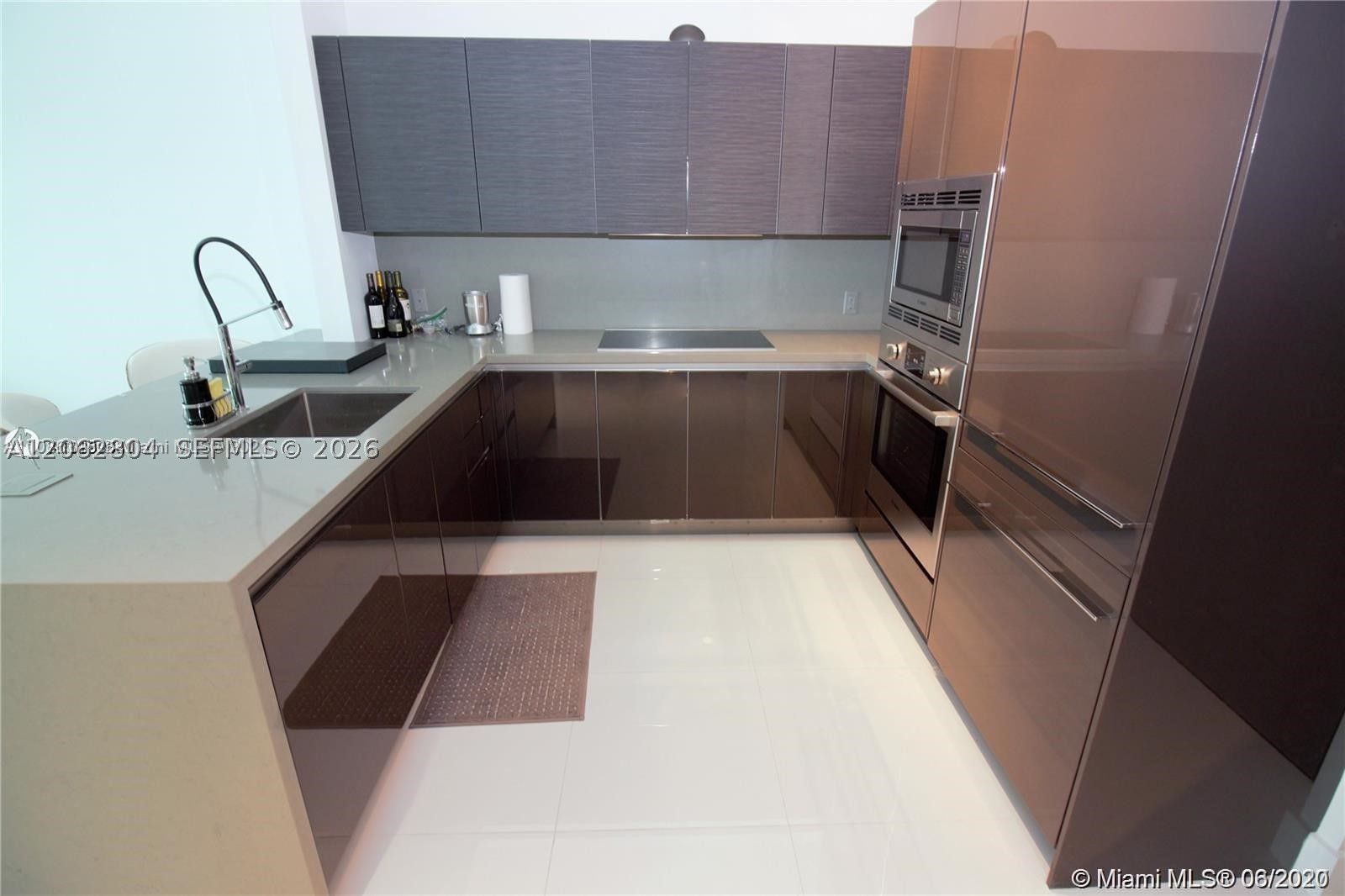 image The Bond on Brickell8