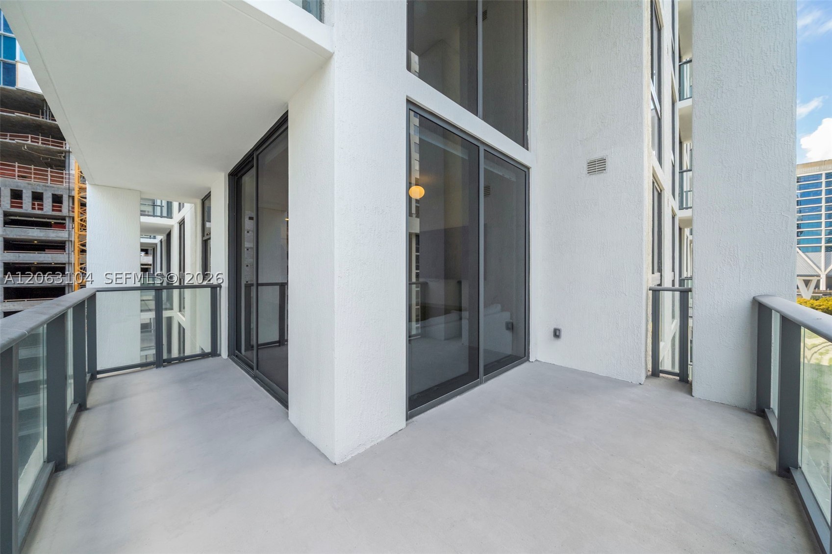 11 NE 6th St #709 Miami, FL 33132