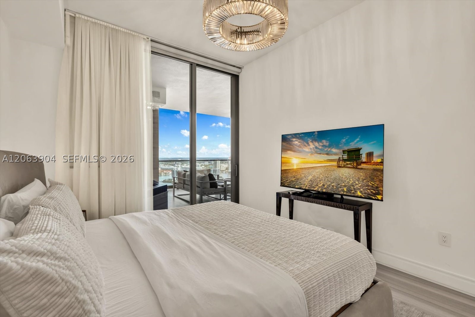 17901 Collins Ave #3806 Sunny Isles Beach, FL 33160