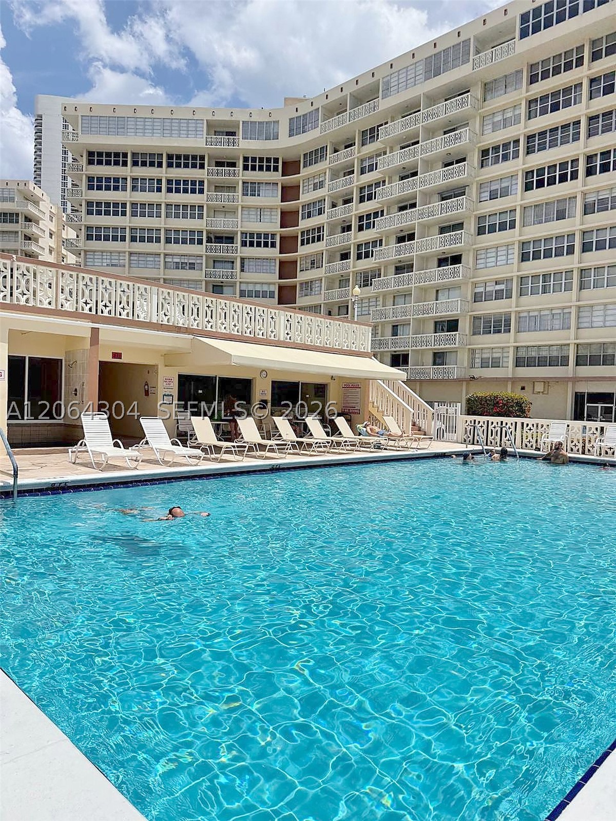 1817 S Ocean Dr #824