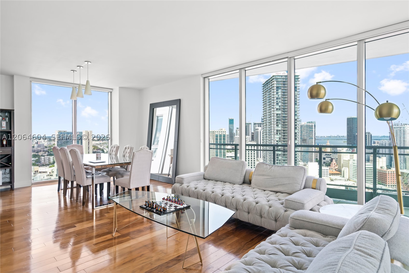 90 SW 3rd St #3504