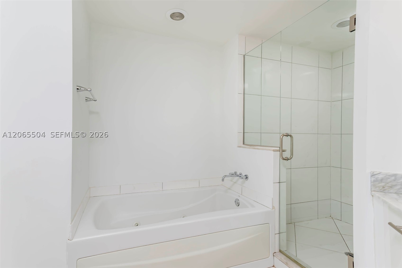 image 500 Brickell East16