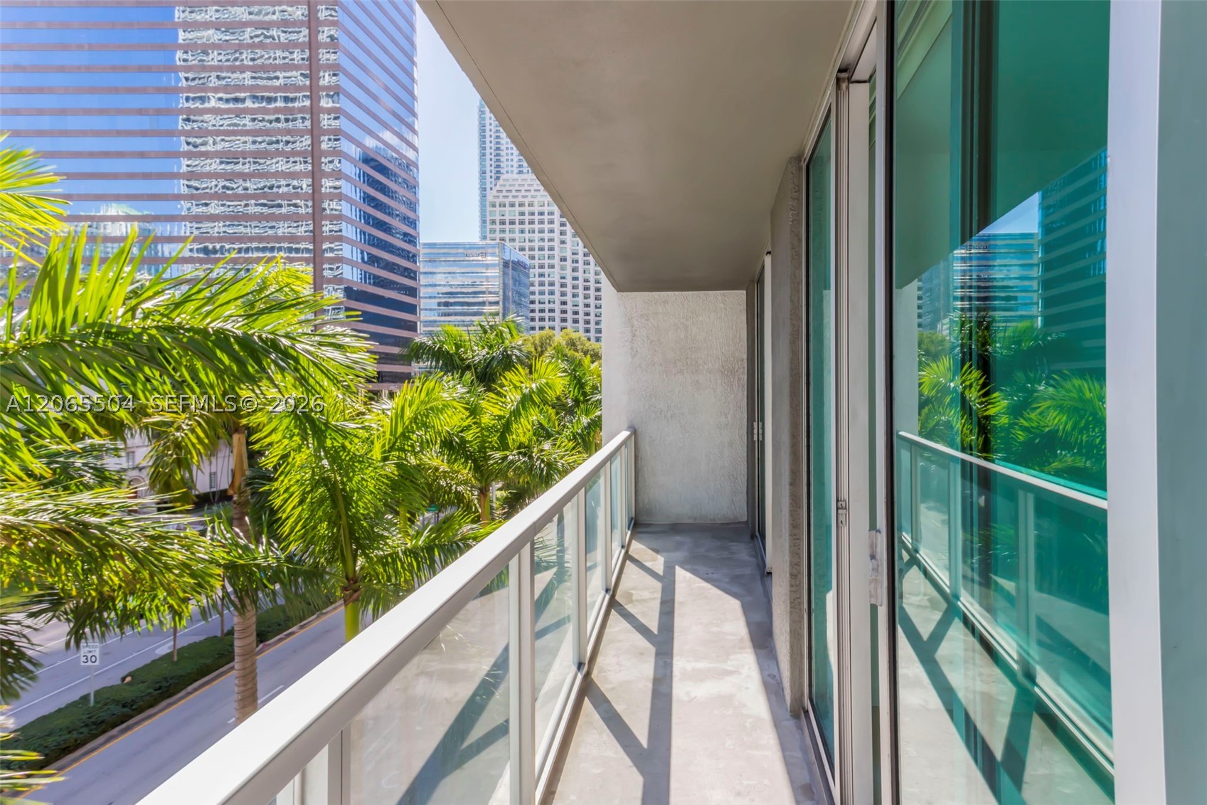 image 500 Brickell East22