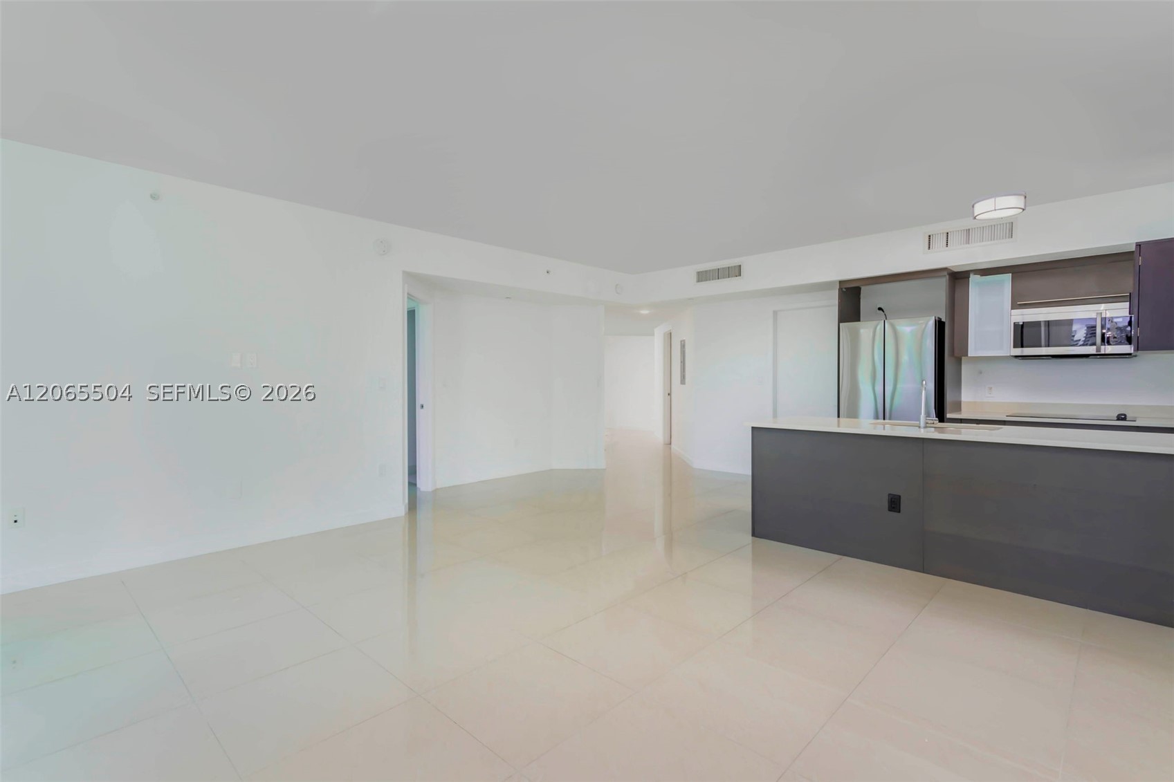 image 500 Brickell East7