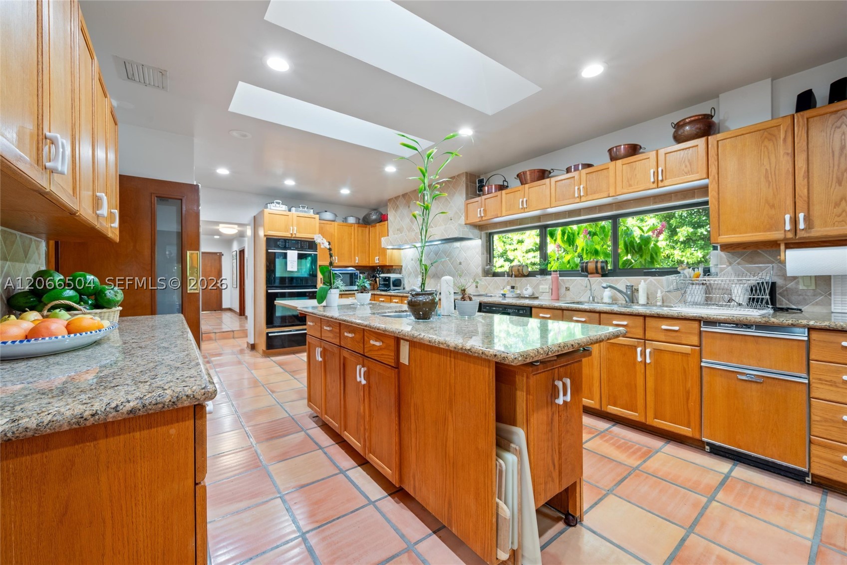 9490 Old Cutler Ln Coral Gables, FL 33156