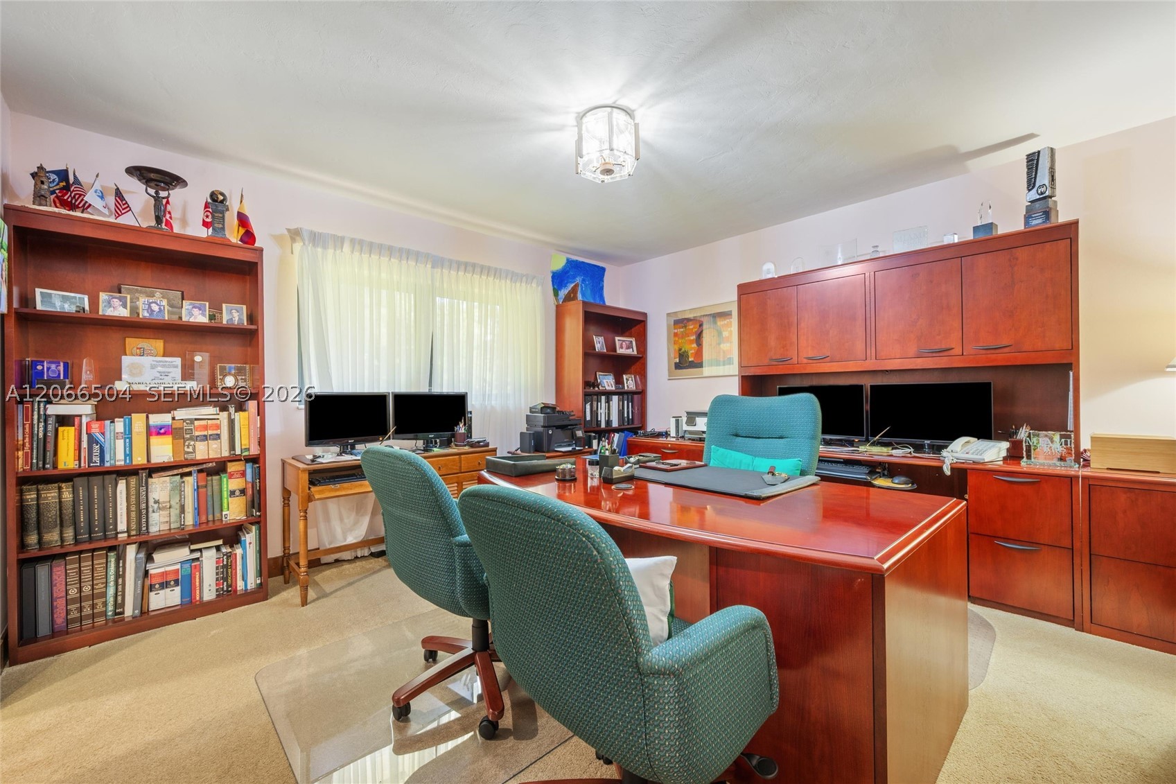 9490 Old Cutler Ln Coral Gables, FL 33156