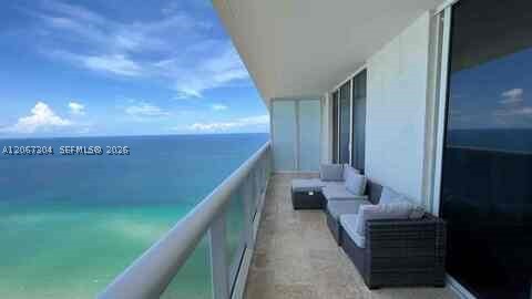 image Beach Club 20
