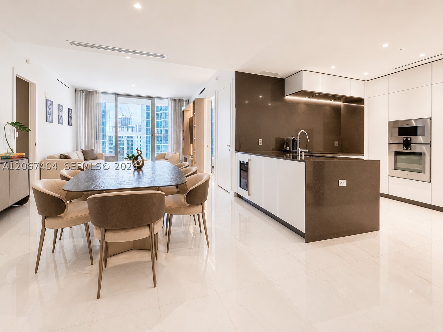 image Aston Martin Residences0