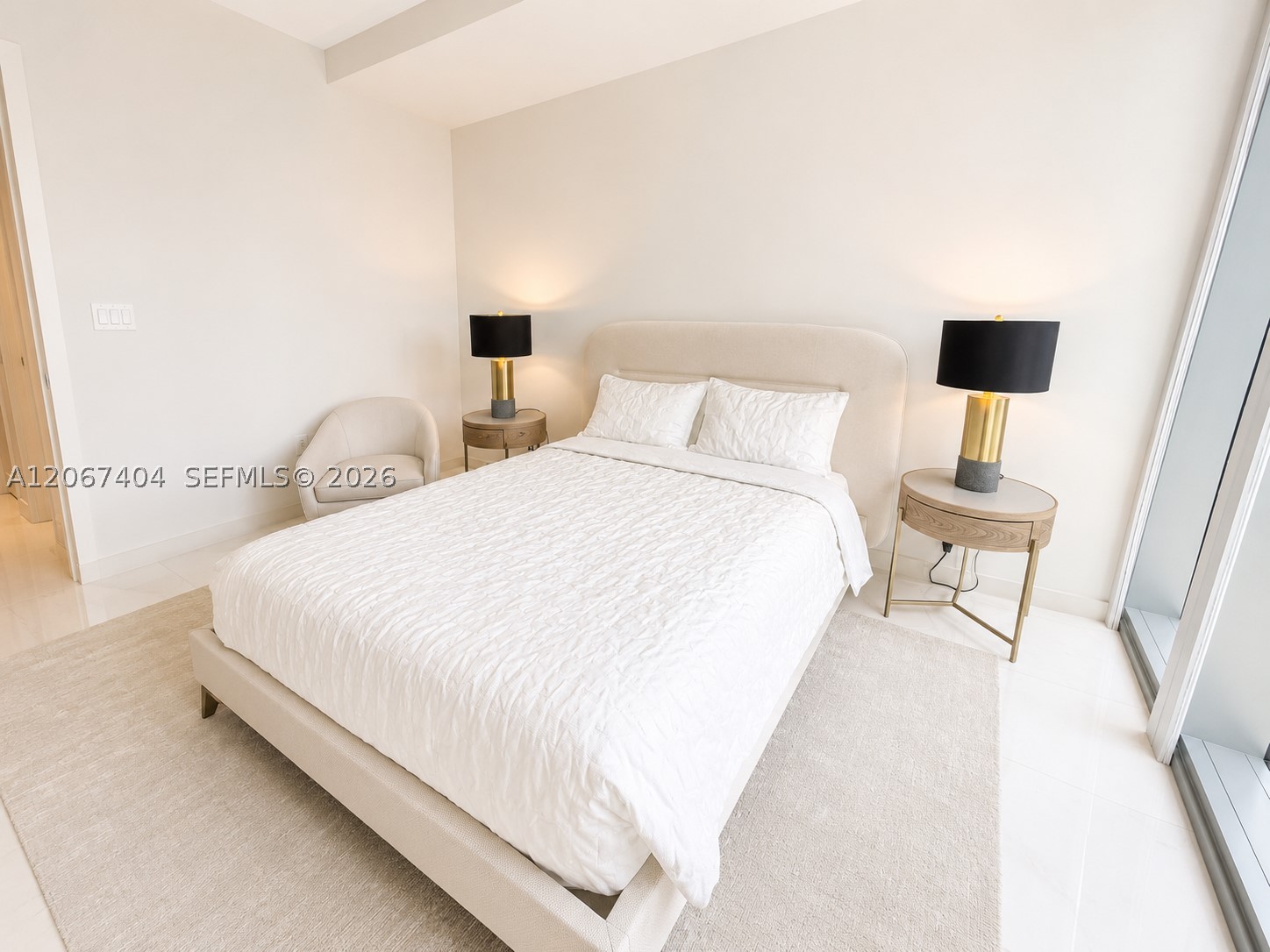 image Aston Martin Residences17