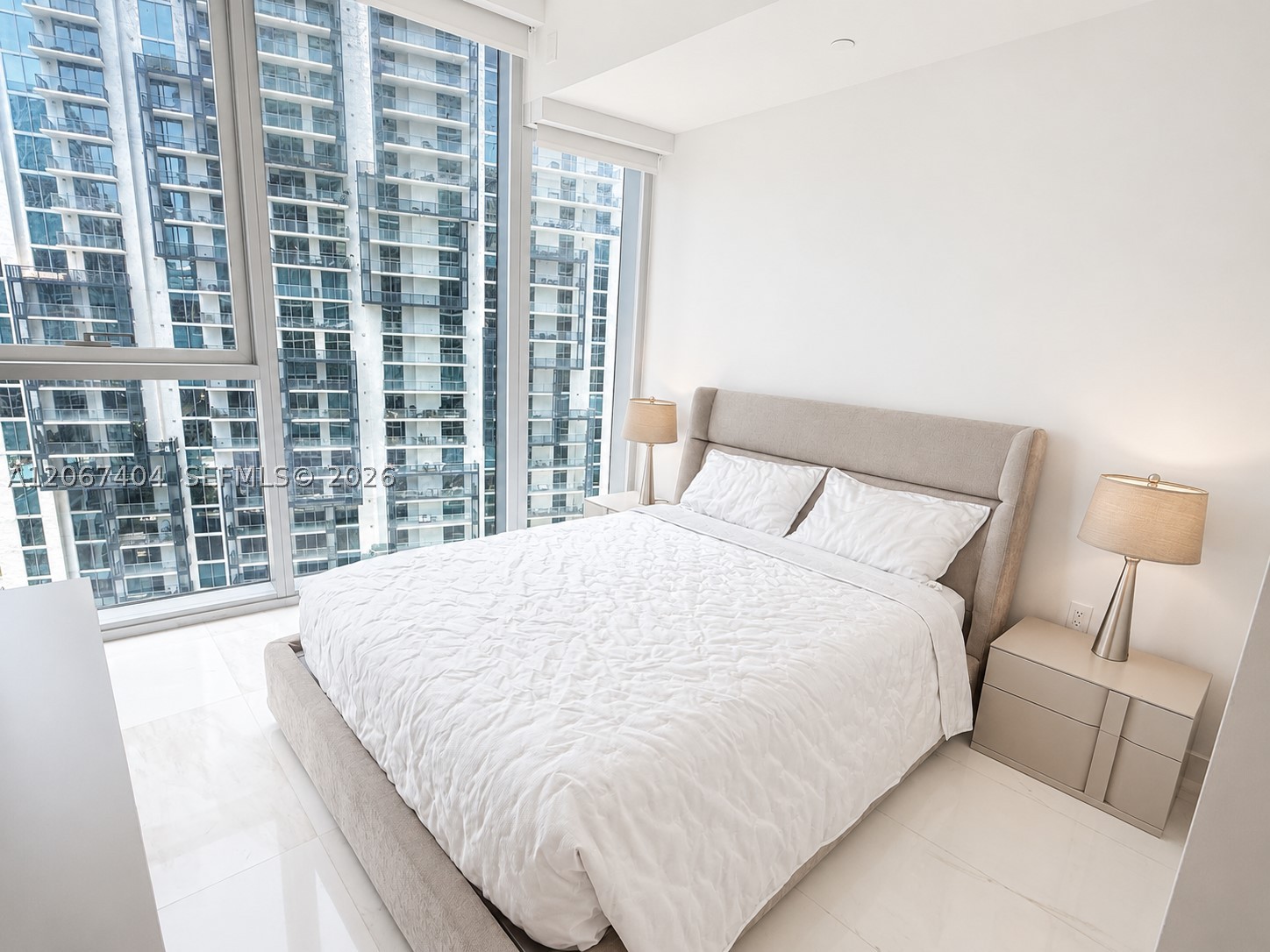 image Aston Martin Residences28
