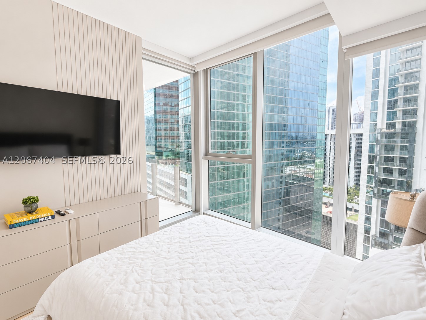 image Aston Martin Residences29