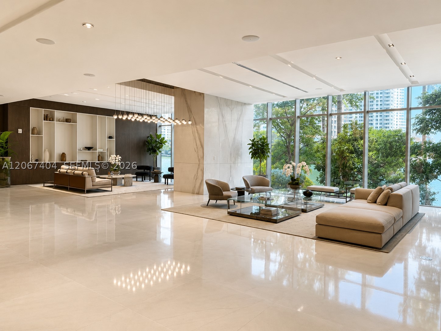 image Aston Martin Residences37