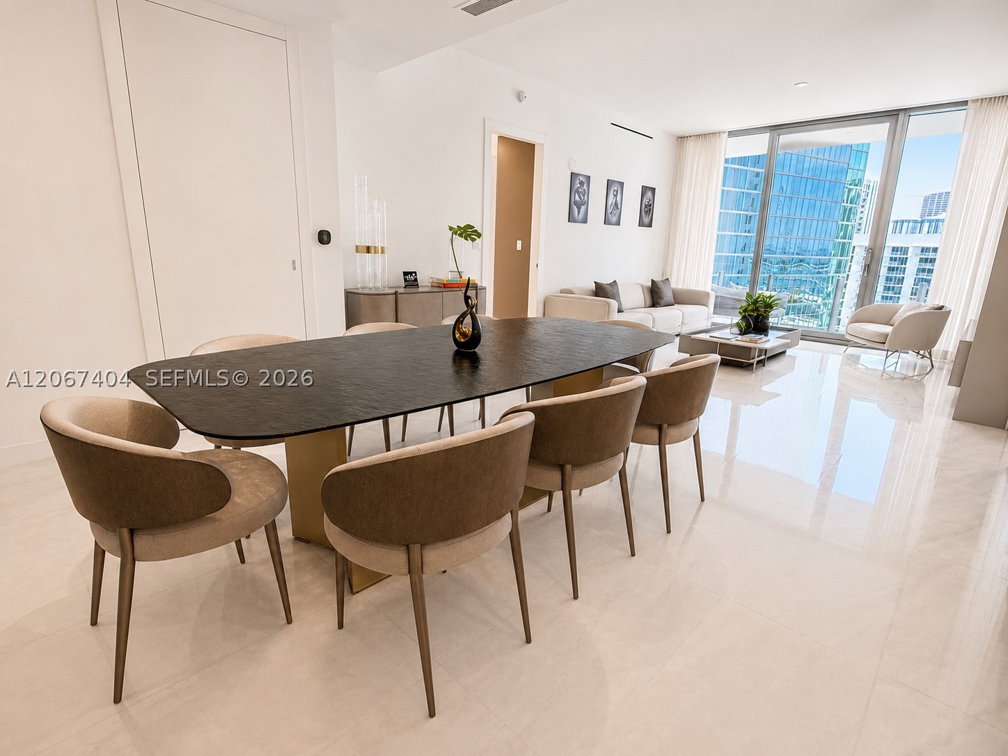 image Aston Martin Residences5
