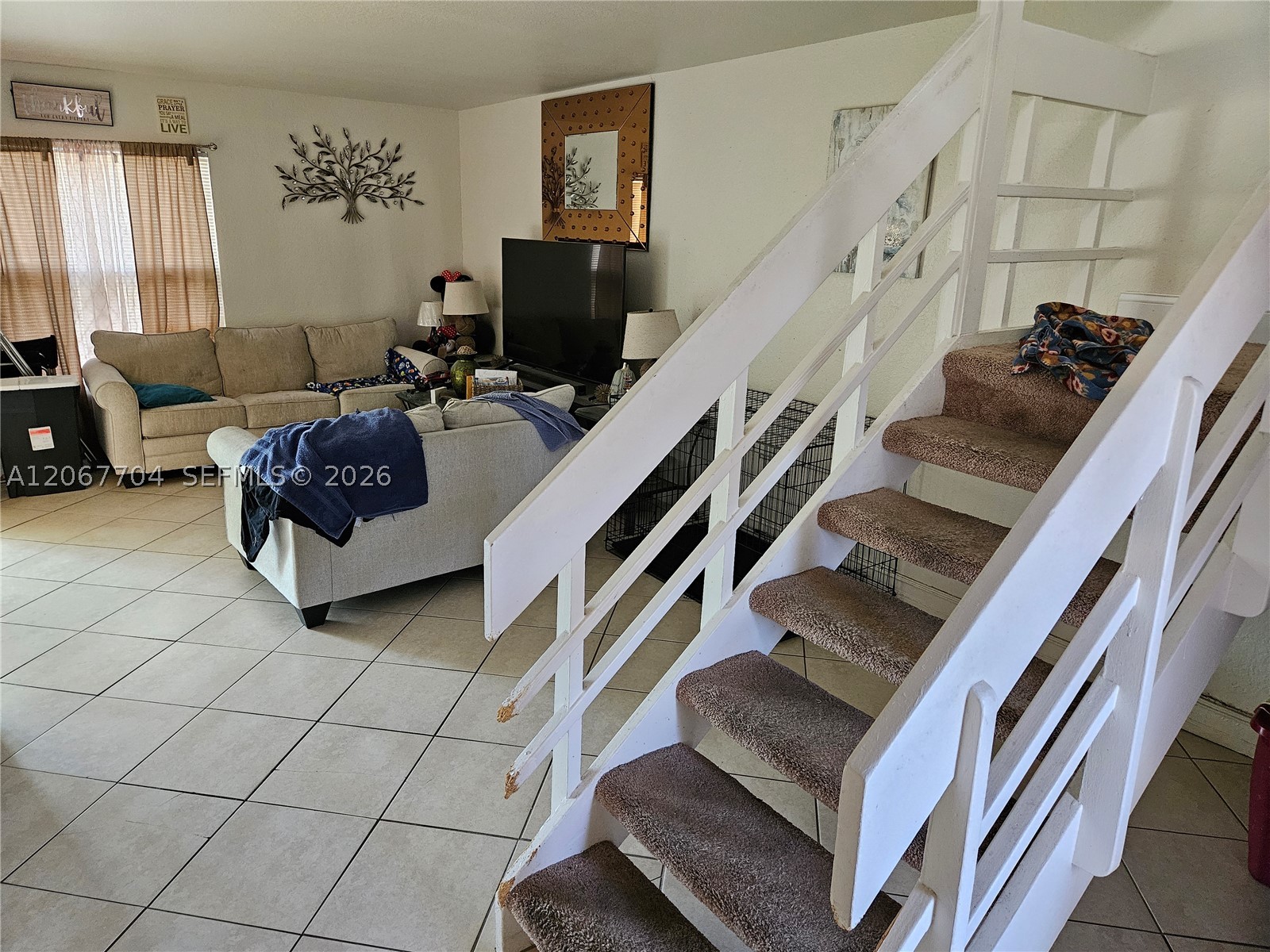 517 SW 1st Ct