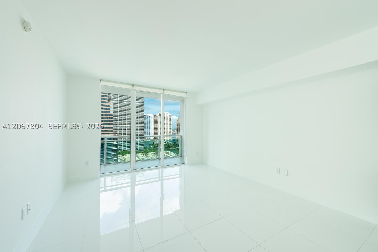 image The Plaza on Brickell East3