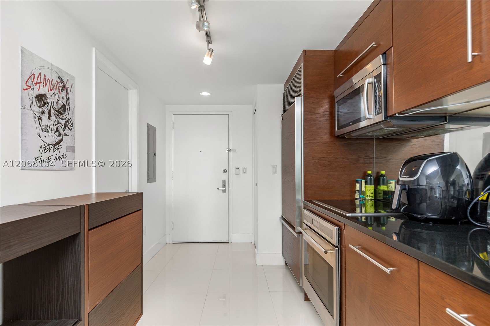 image Icon Brickell I10