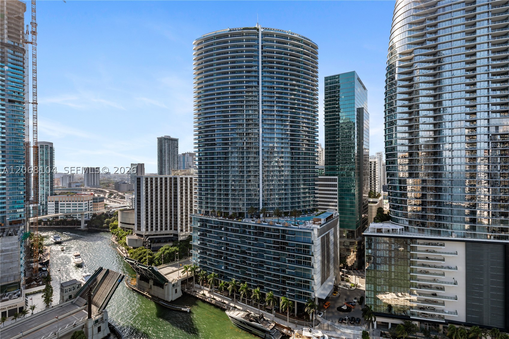 image Icon Brickell I14