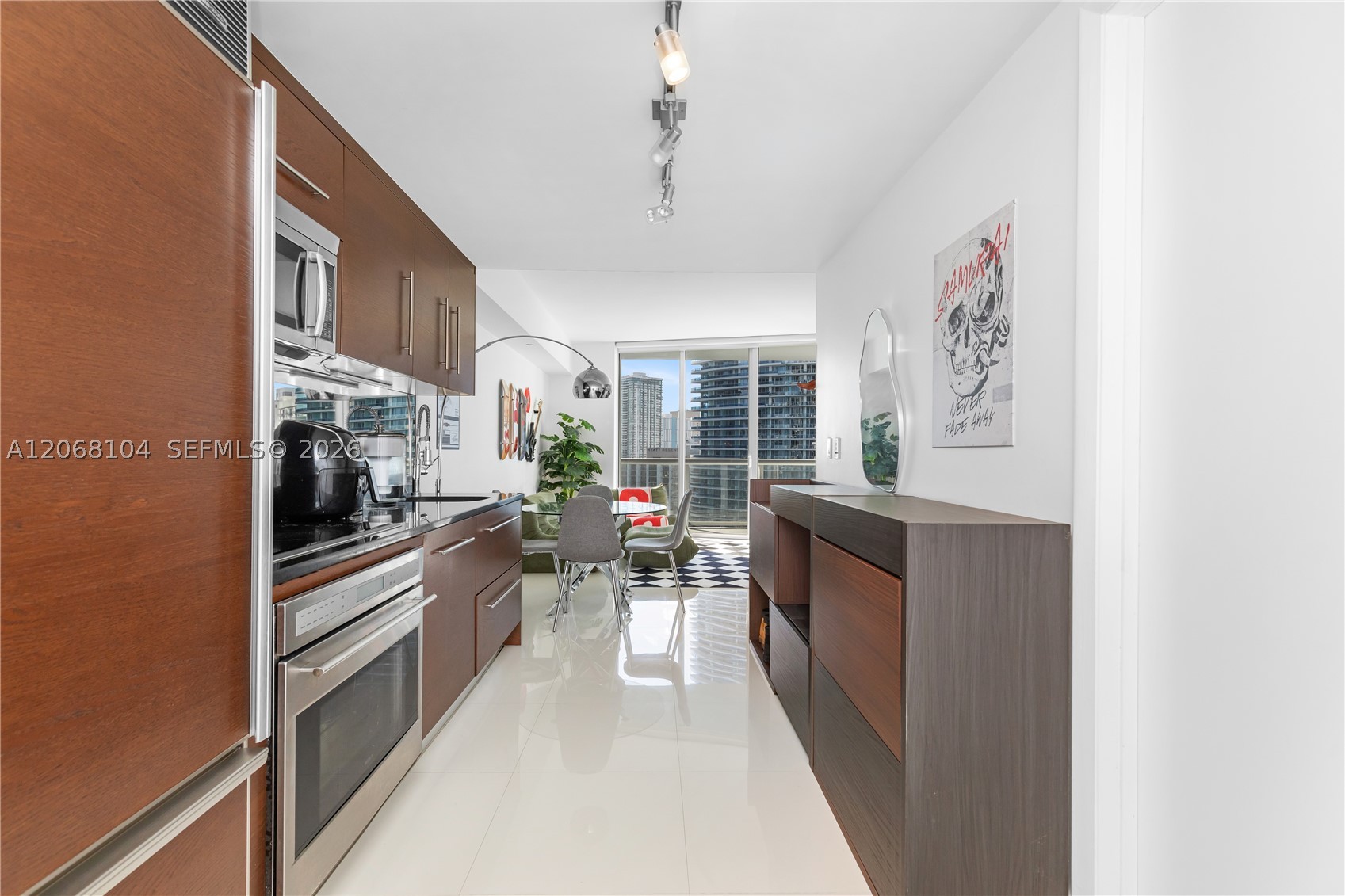image Icon Brickell I5
