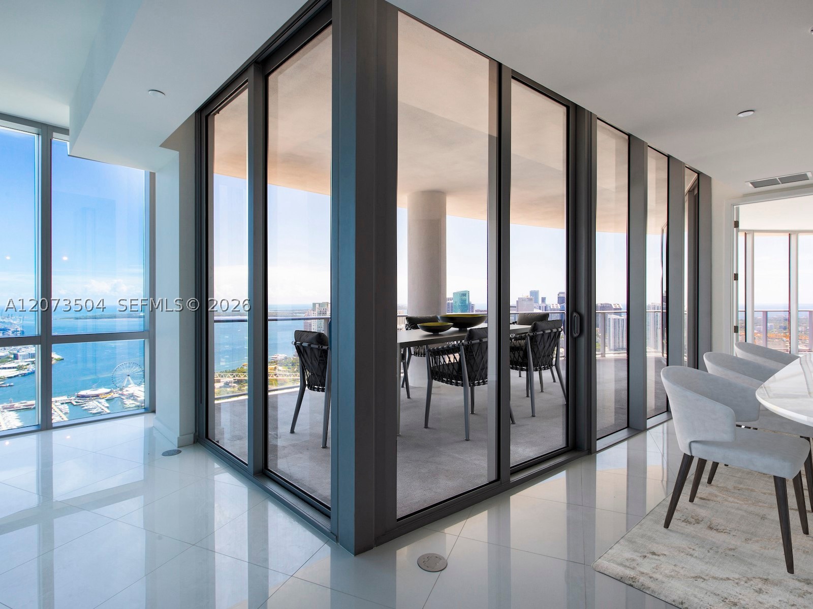 image Paramount Miami Worldcenter18