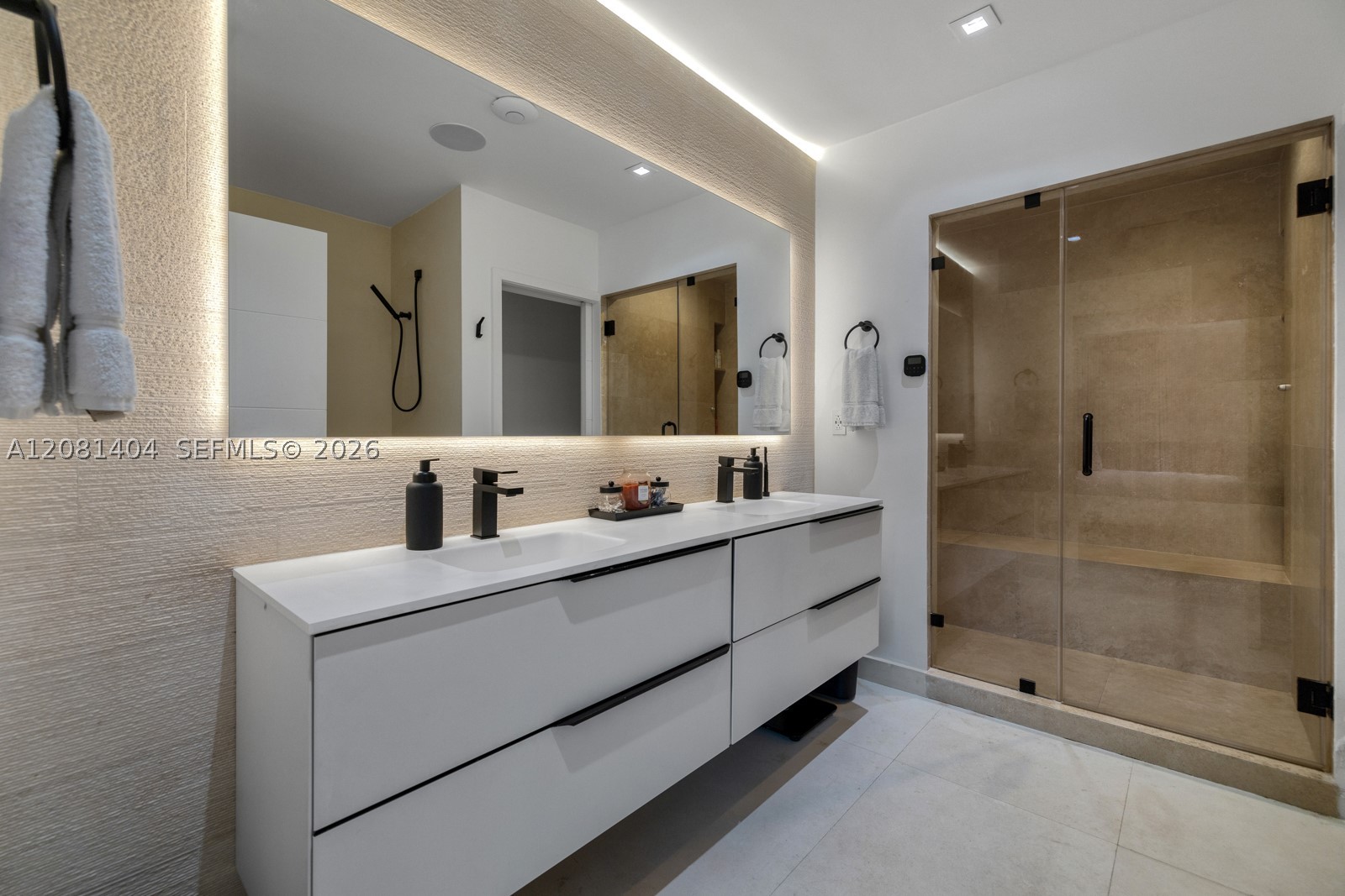 771 Fairway Dr Miami Beach, FL 33141
