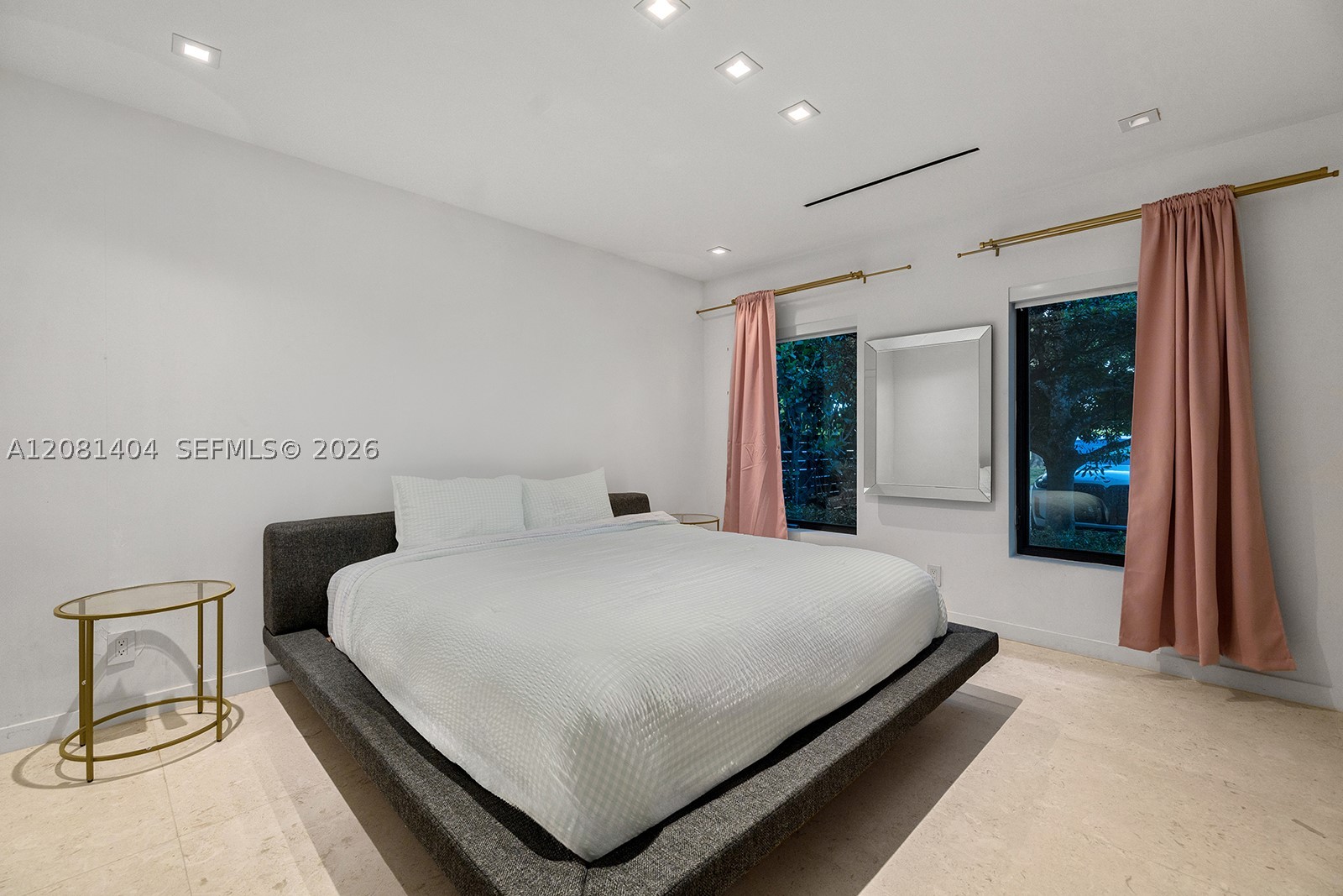 771 Fairway Dr Miami Beach, FL 33141