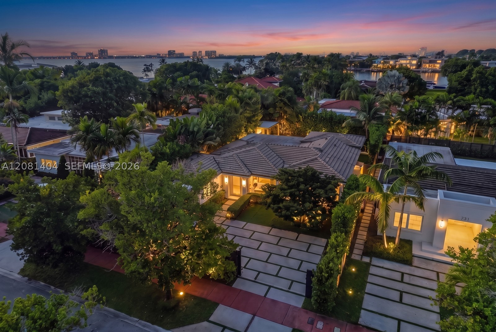 771 Fairway Dr Miami Beach, FL 33141