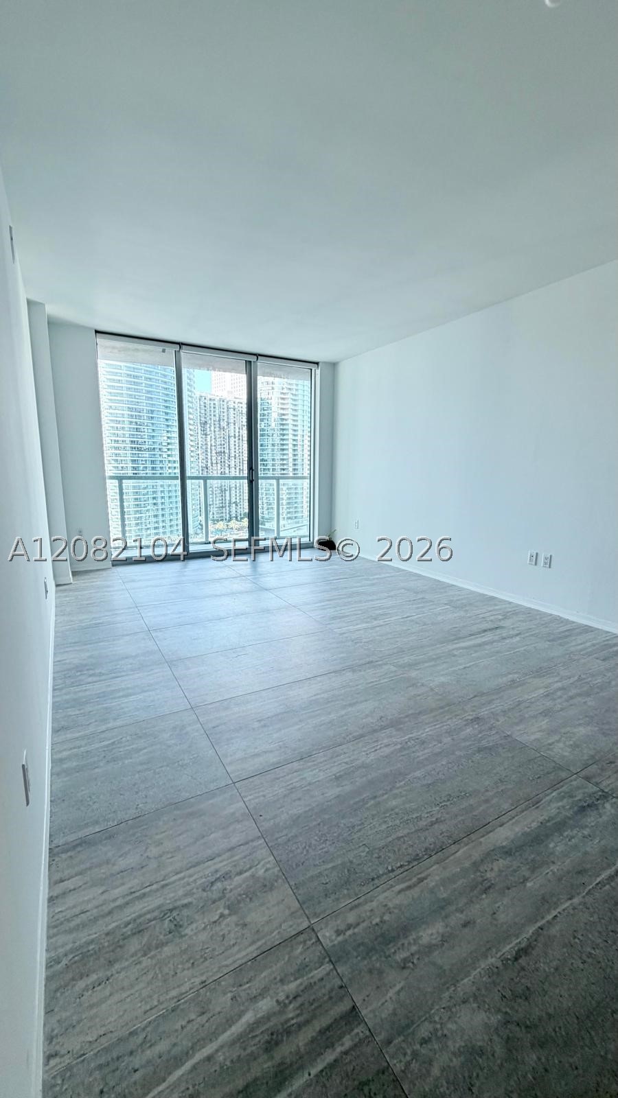image 500 Brickell East5