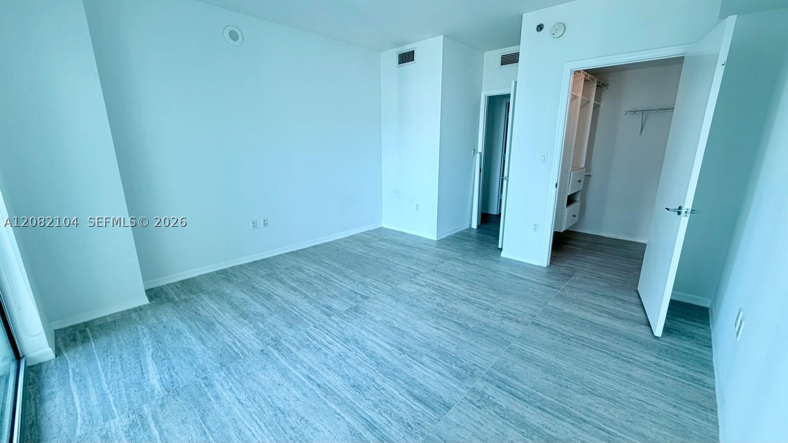 image 500 Brickell East6