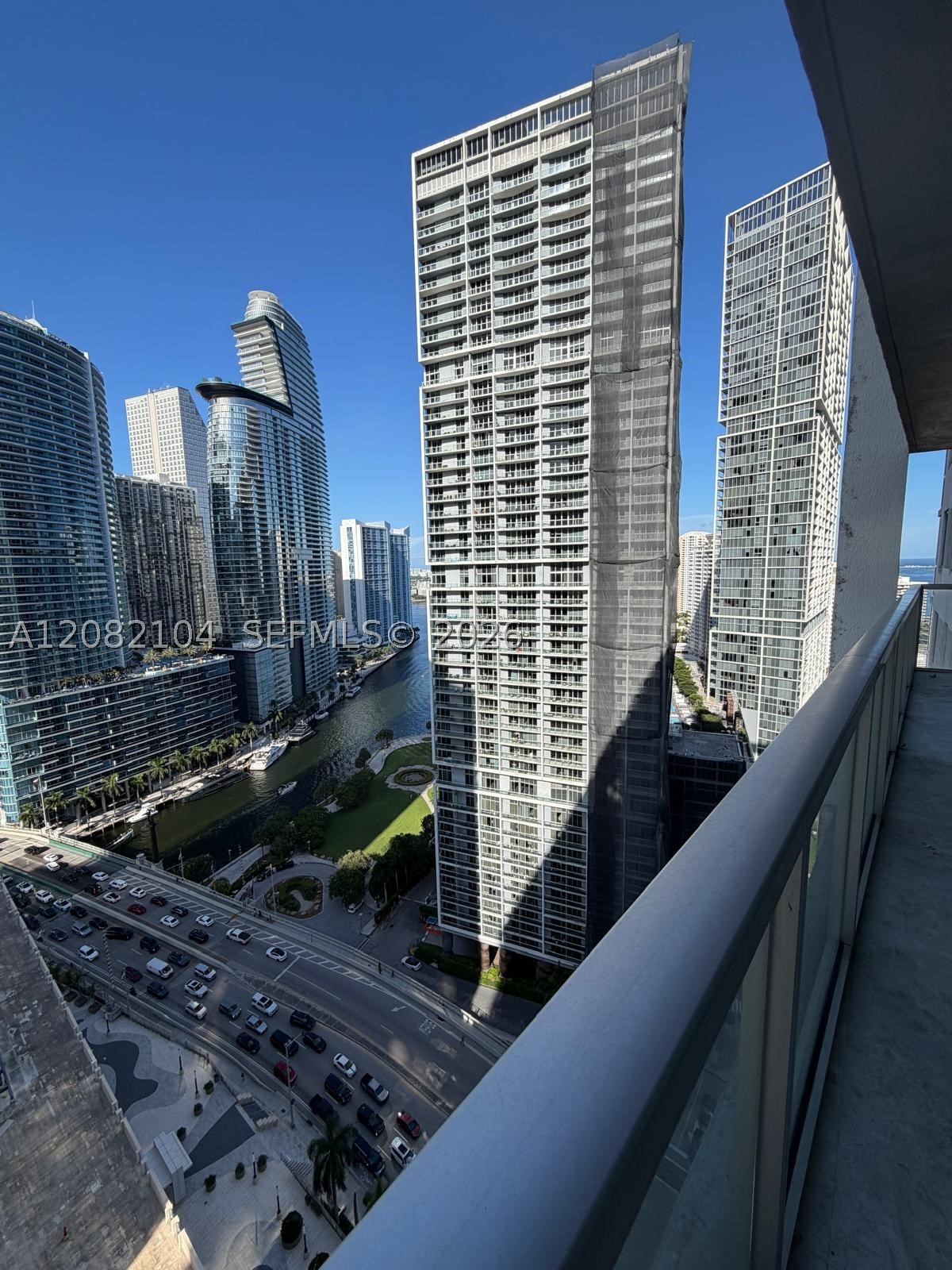 image 500 Brickell East7