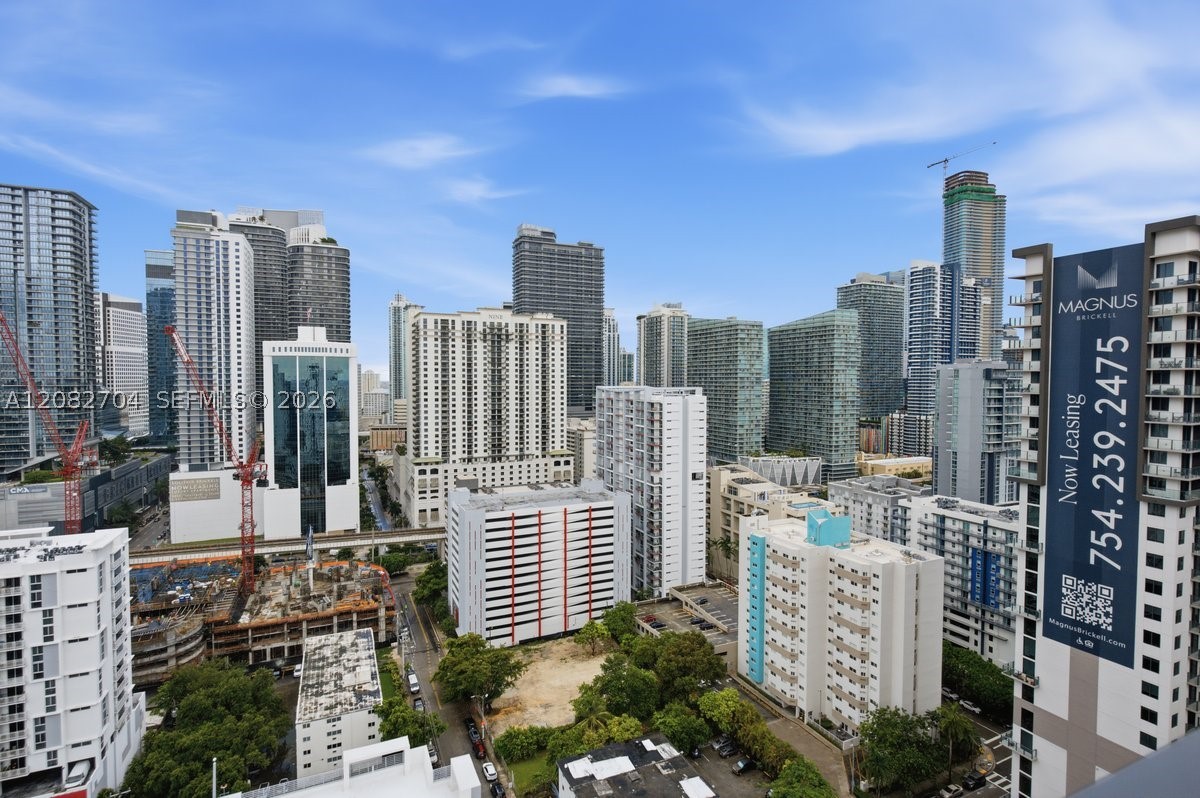 image Smart Brickell I11