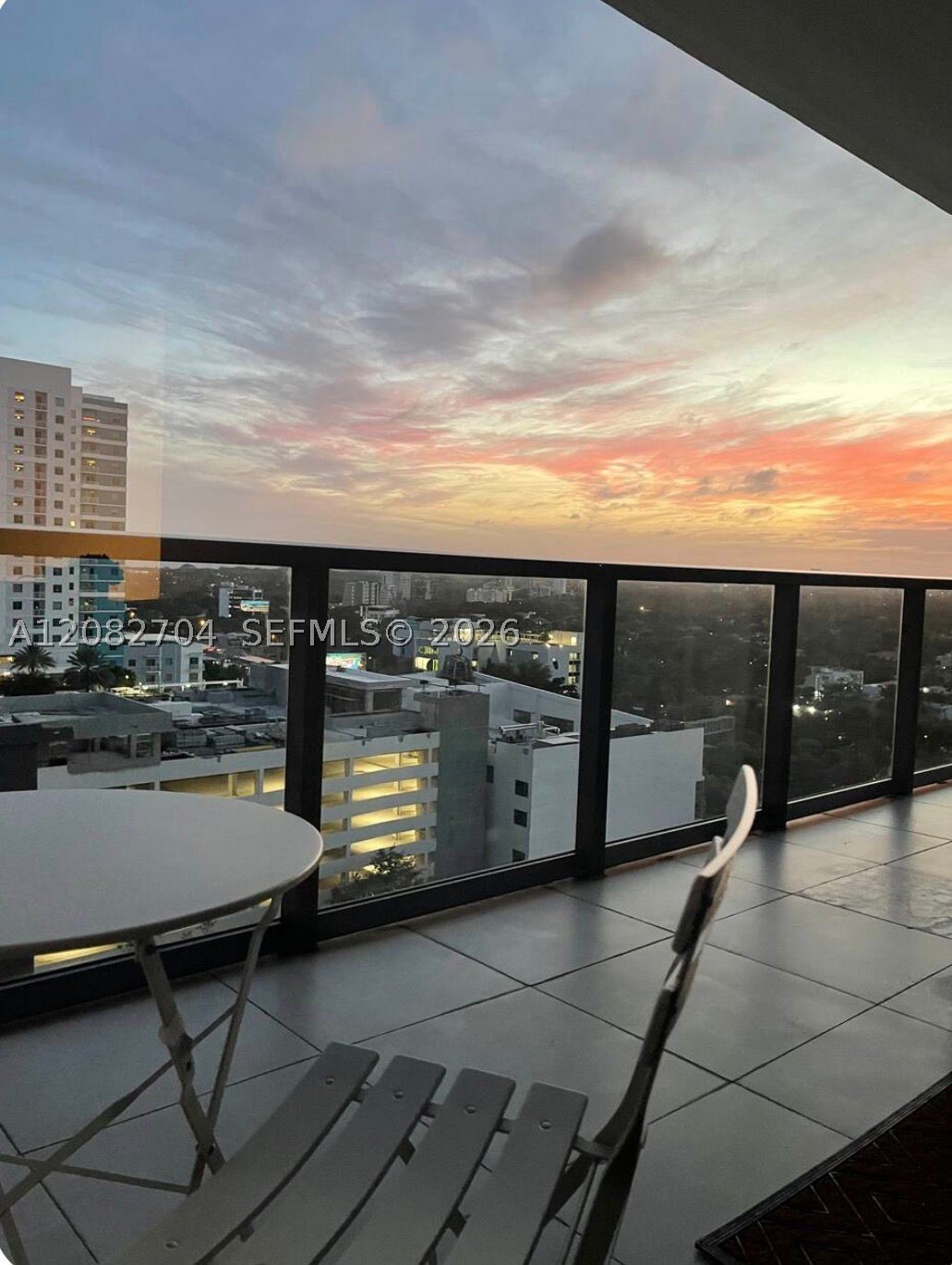 image Smart Brickell I1