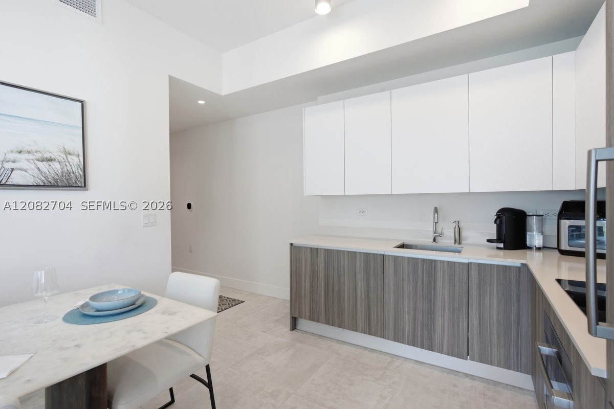 image Smart Brickell I20