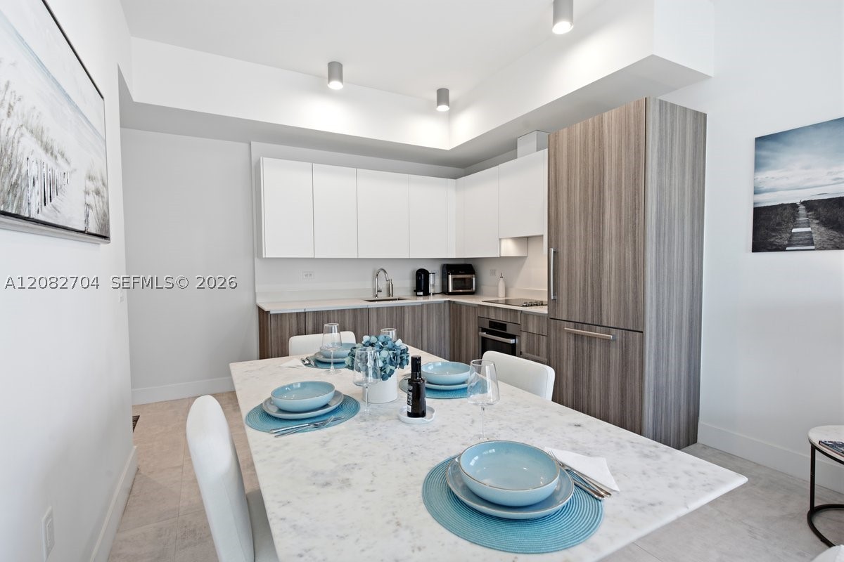 image Smart Brickell I28