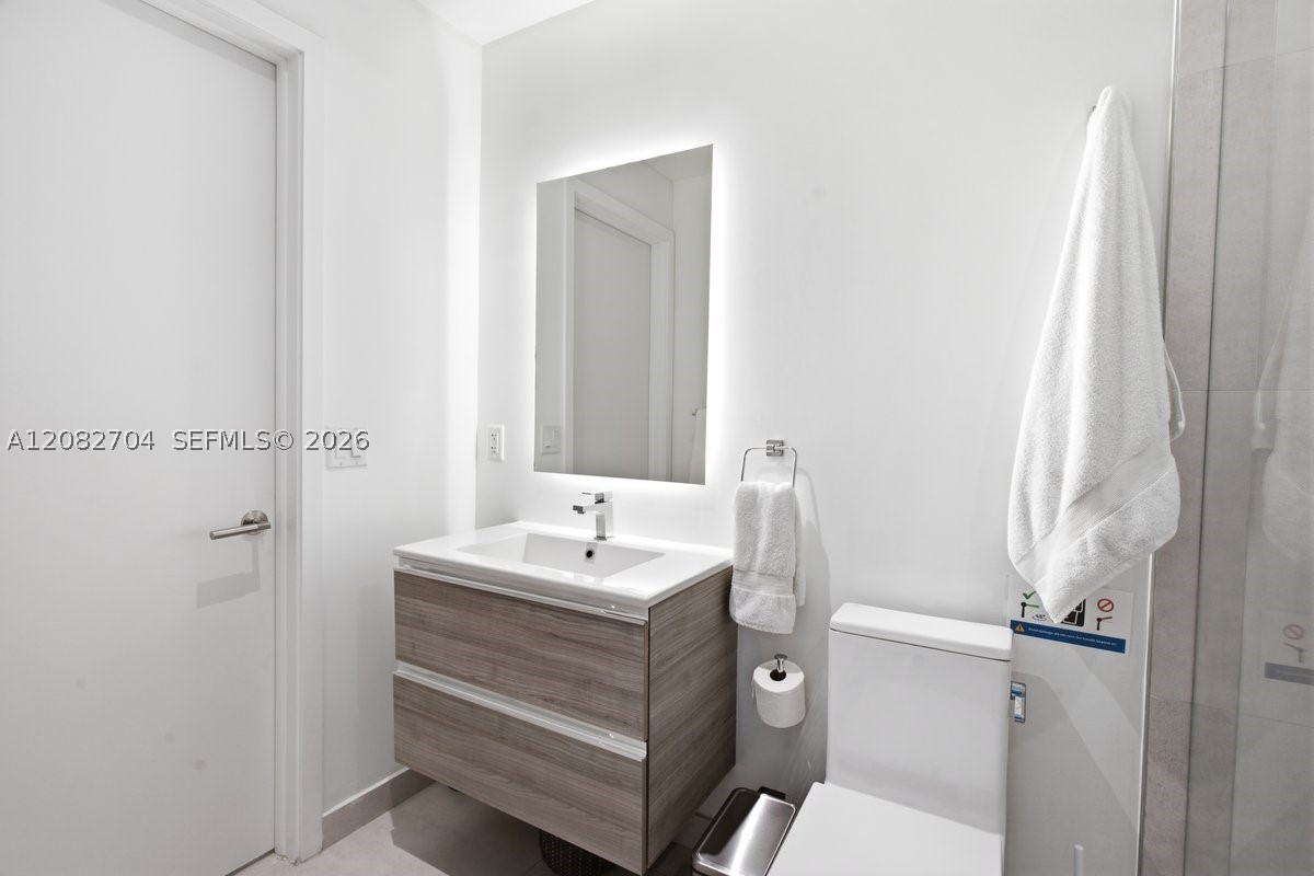 image Smart Brickell I31