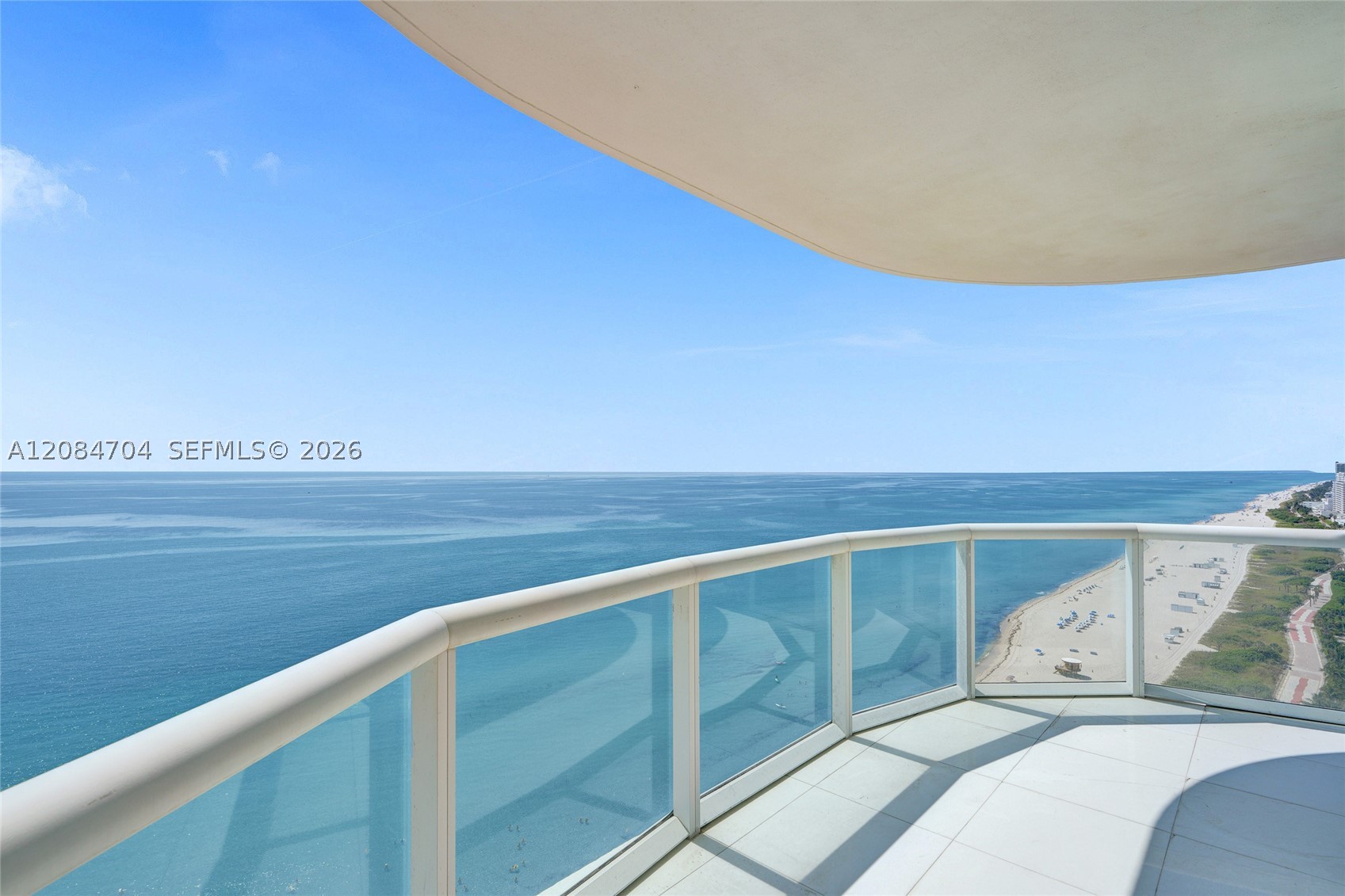 image Akoya1