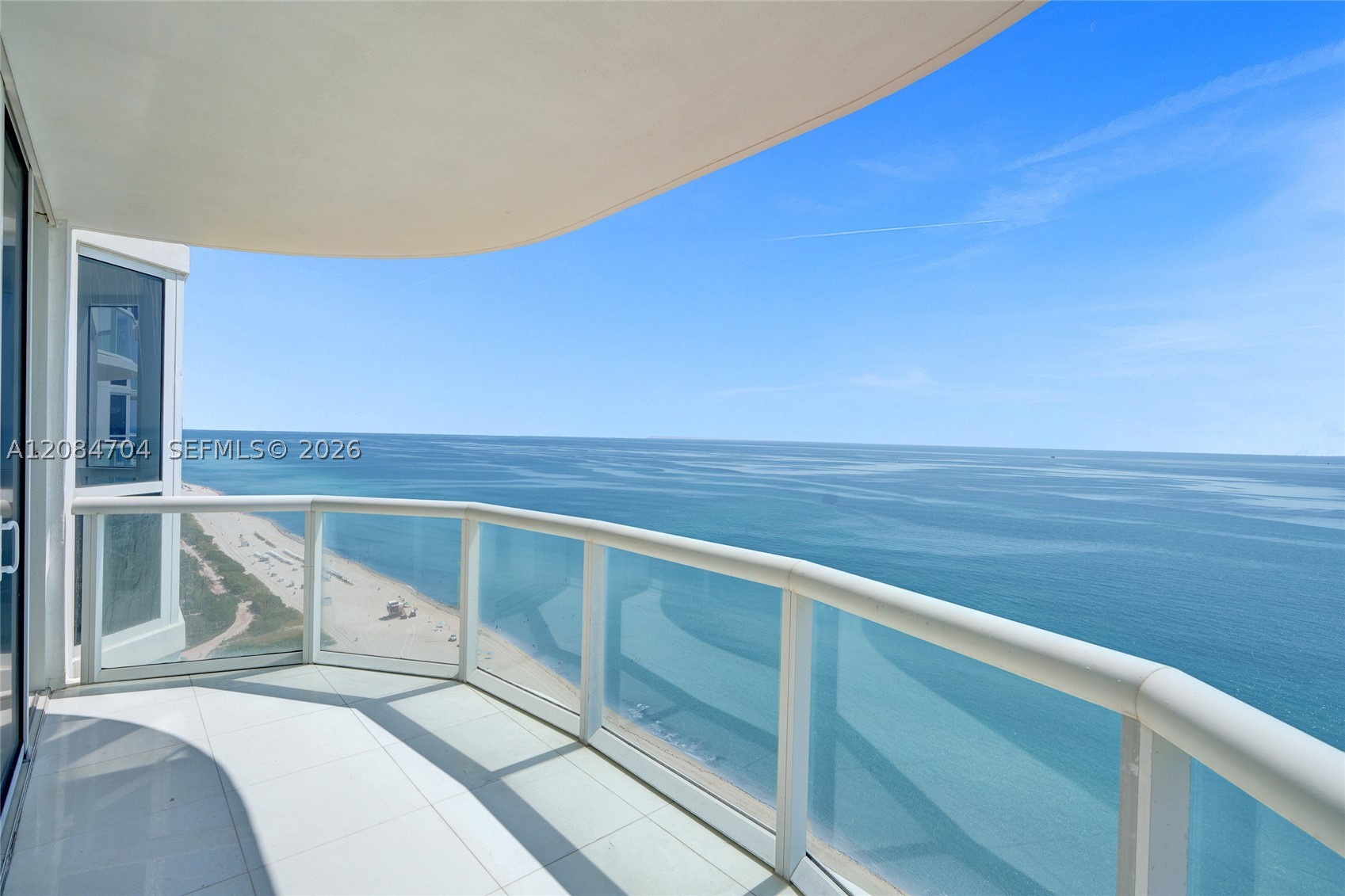 image Akoya28
