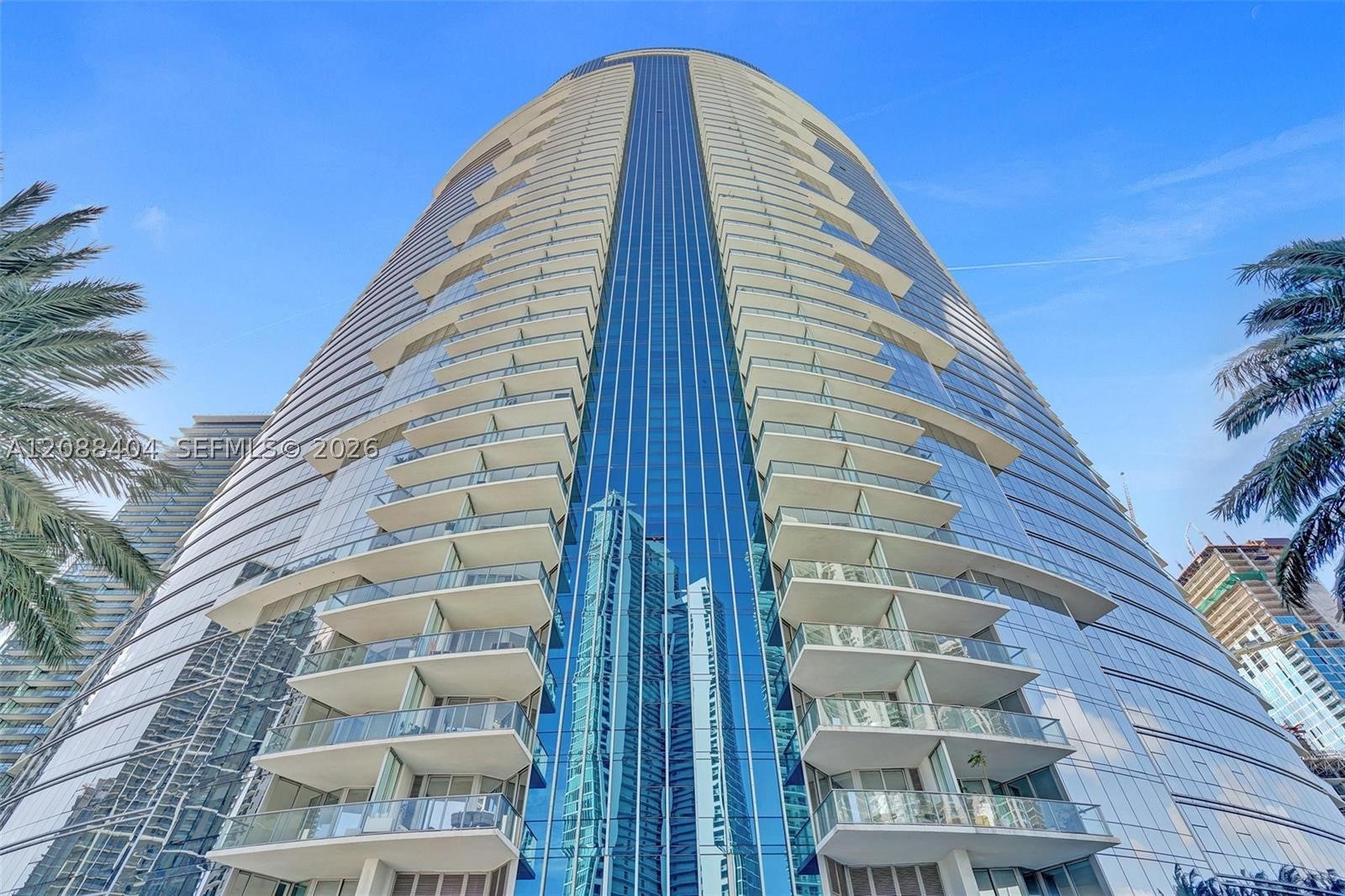 image Paramount Miami Worldcenter12