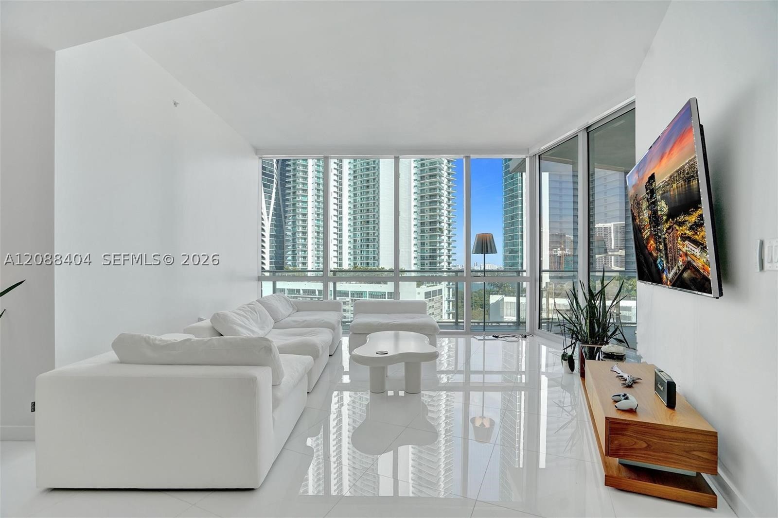 image Paramount Miami Worldcenter26