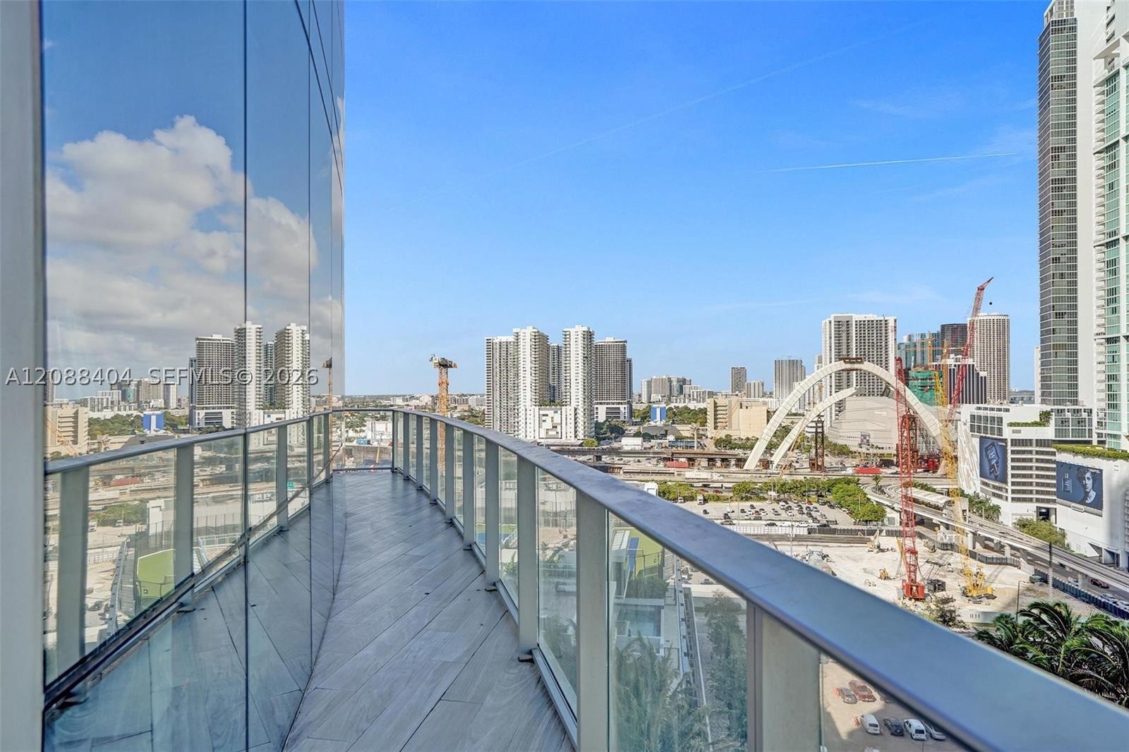 image Paramount Miami Worldcenter65