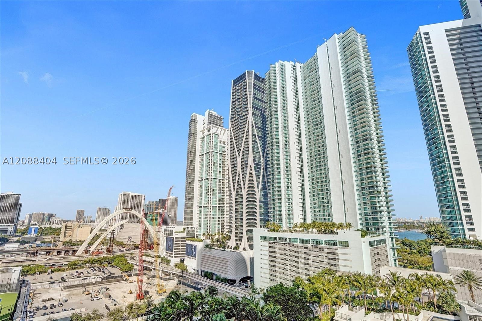 image Paramount Miami Worldcenter66