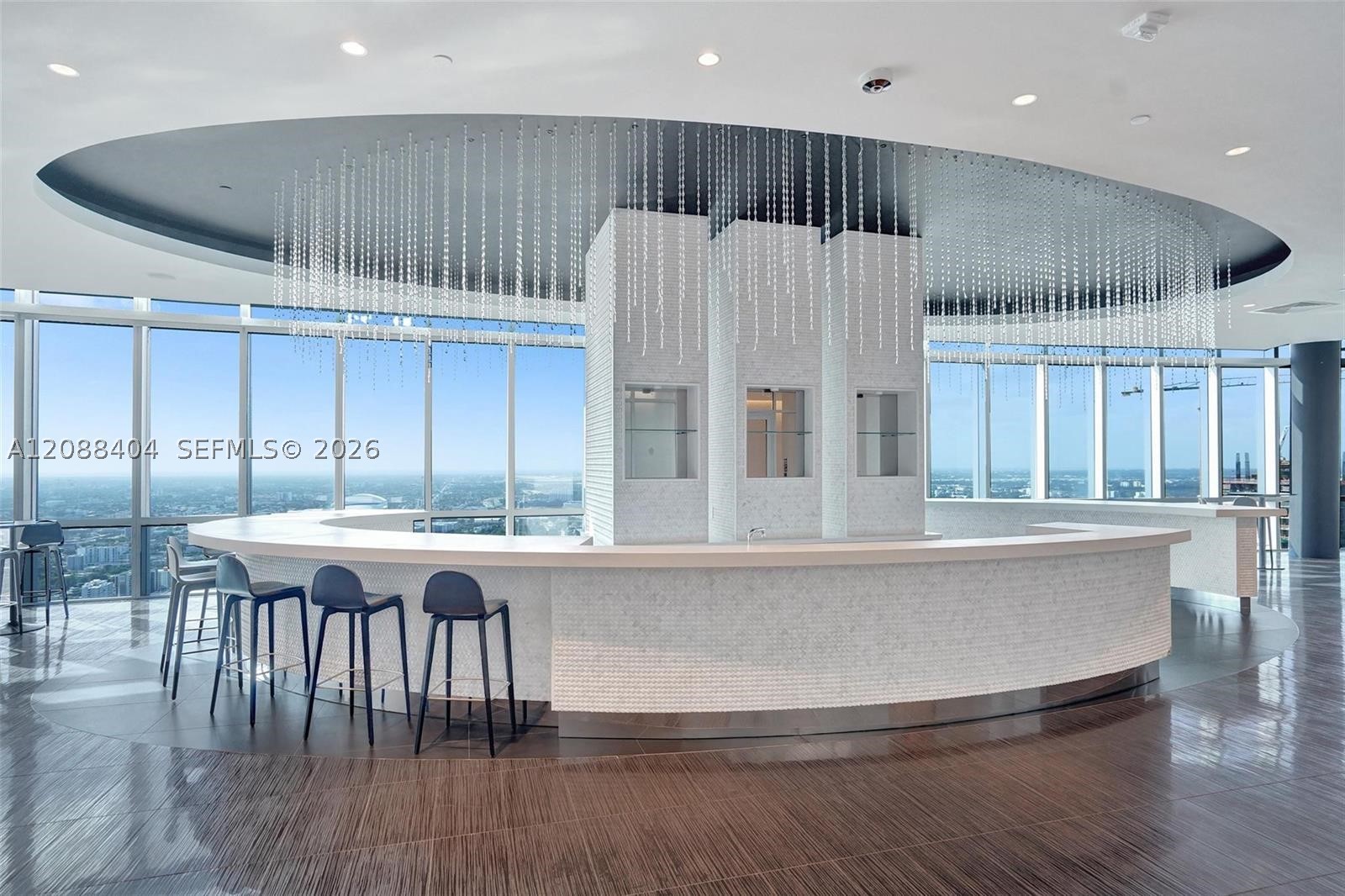image Paramount Miami Worldcenter8
