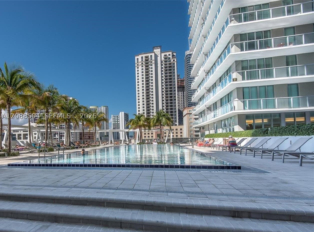 image Axis on Brickell South14