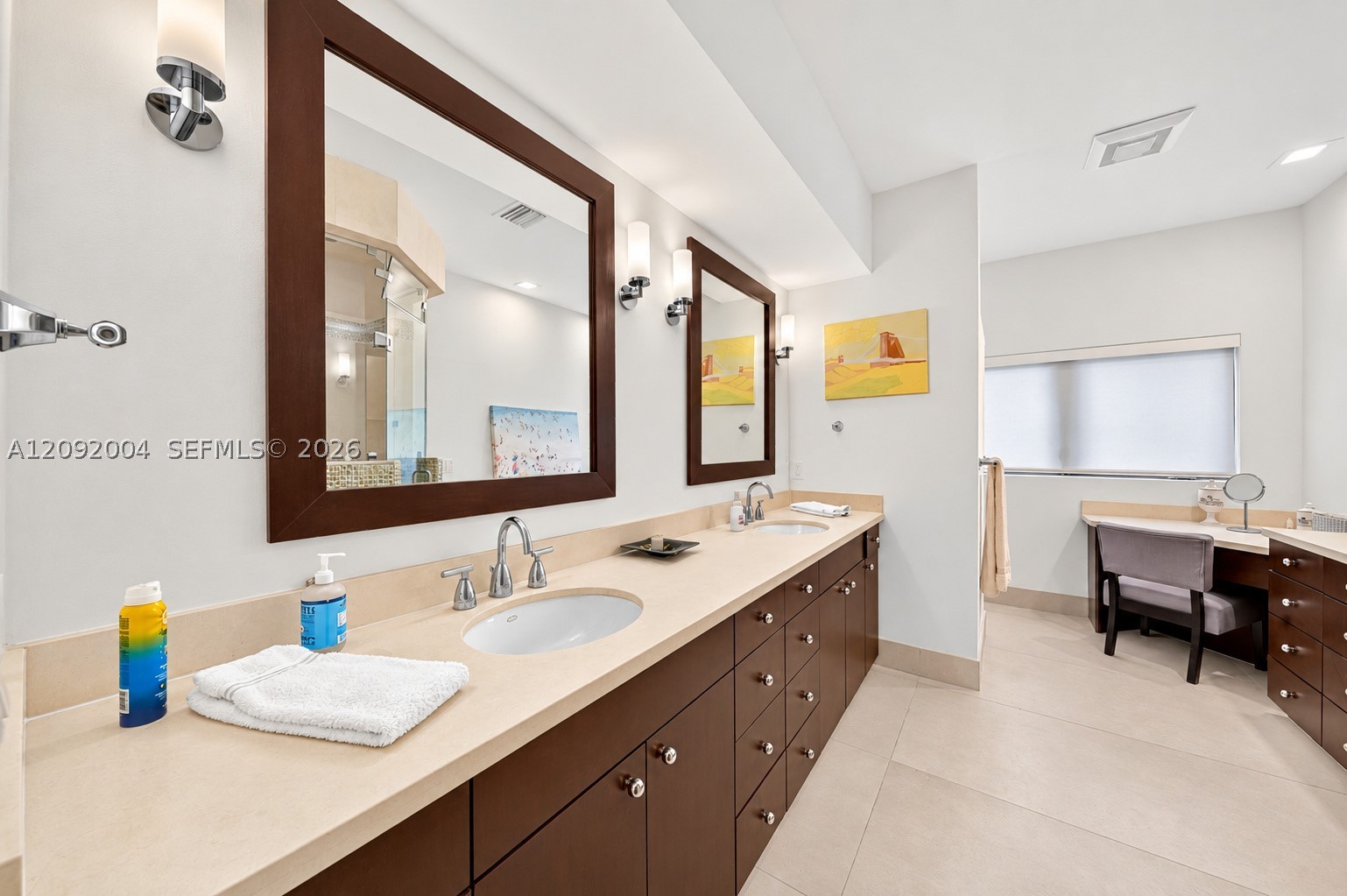 33 Pelican Dr Fort Lauderdale, FL 33301