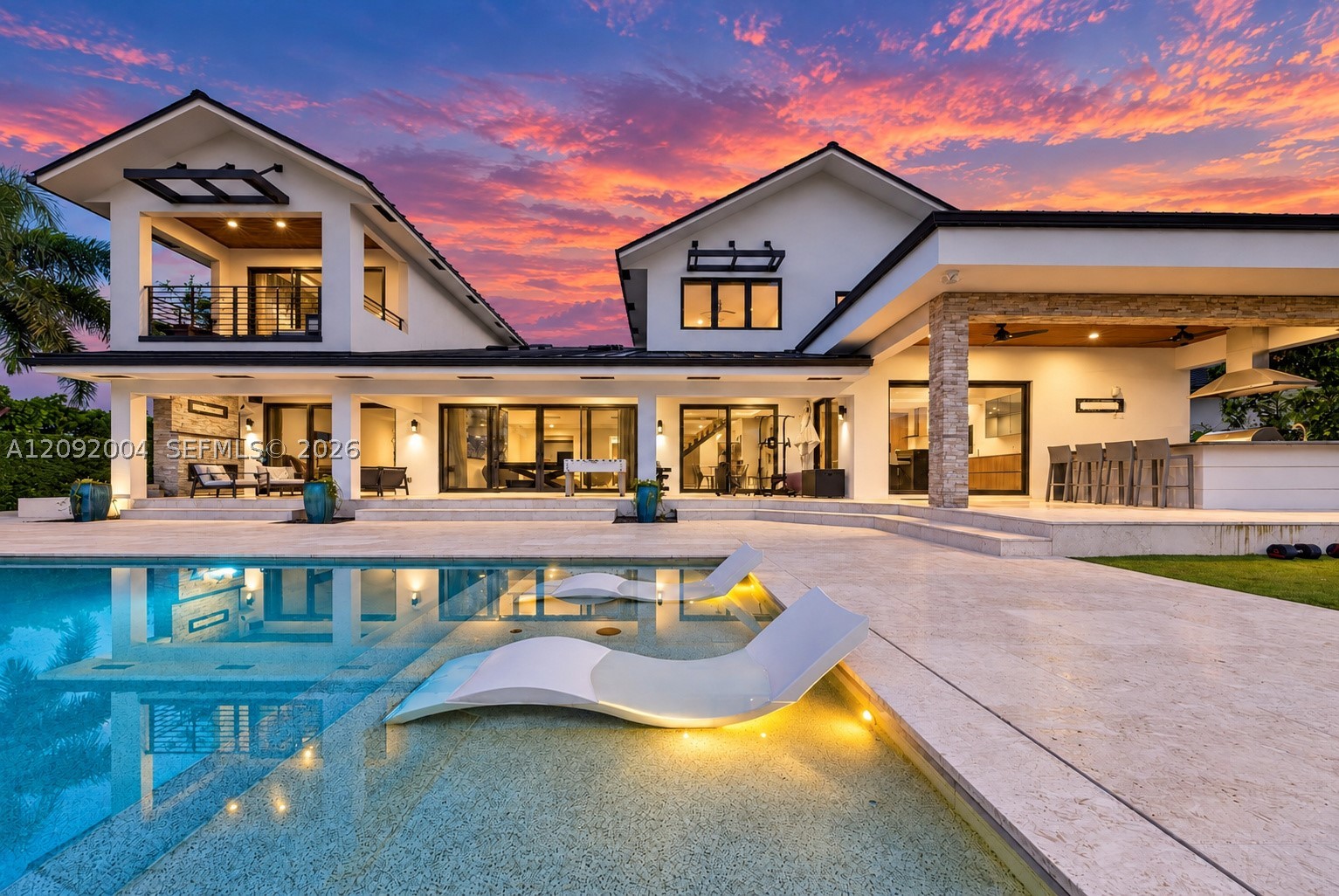 33 Pelican Dr Fort Lauderdale, FL 33301