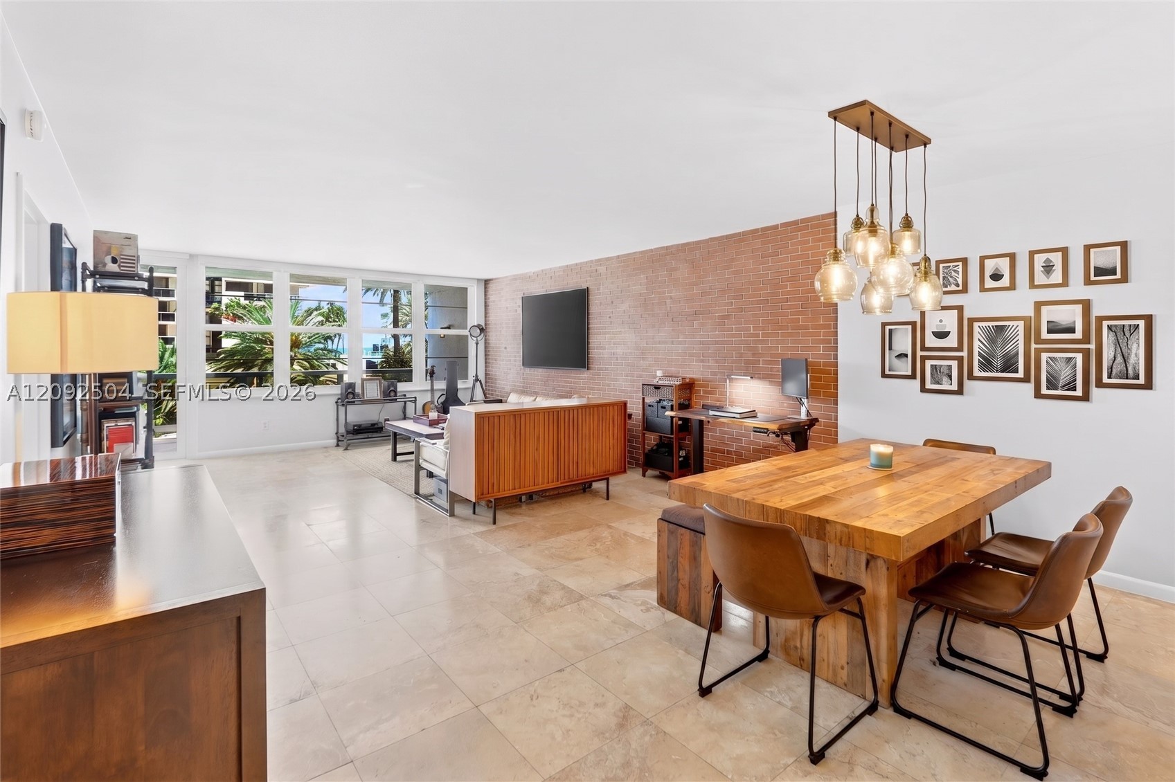 5700 Collins Ave #3M