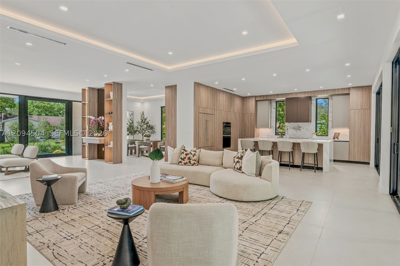 6255 SW 69th St South Miami, FL 33143
