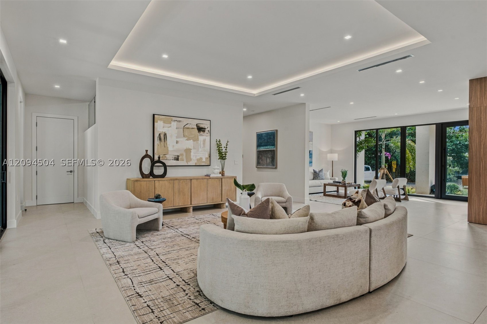 6255 SW 69th St South Miami, FL 33143