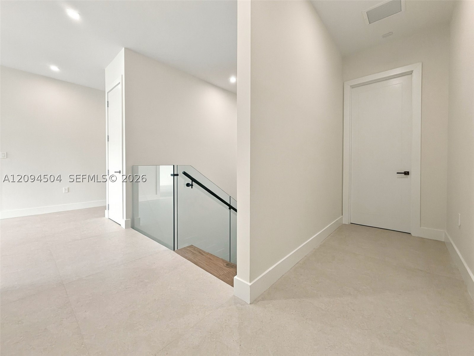 6255 SW 69th St South Miami, FL 33143